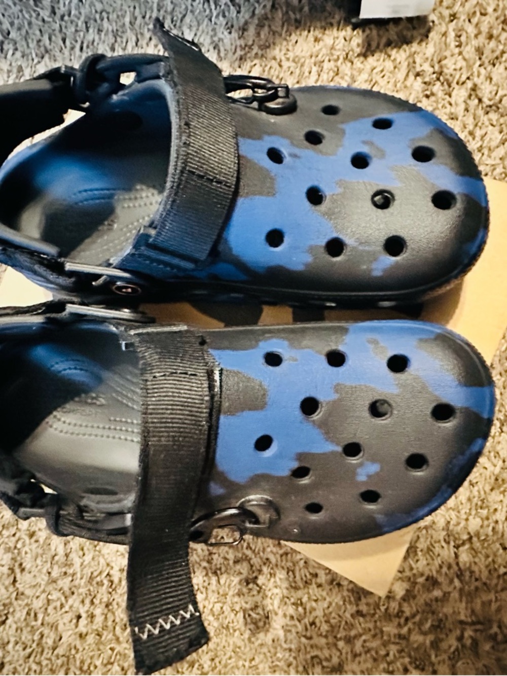 CROCS Women's Black and Blue Camo Classic Clog Mules